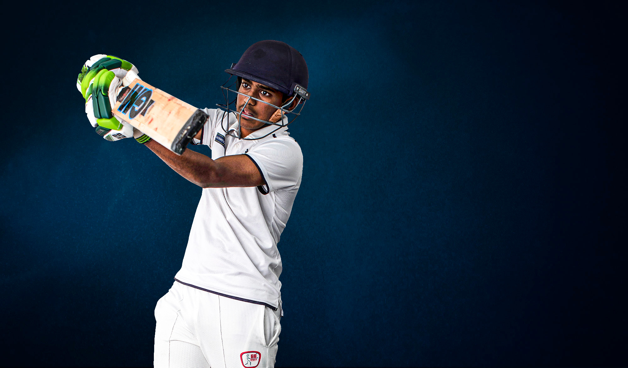Header static cricket